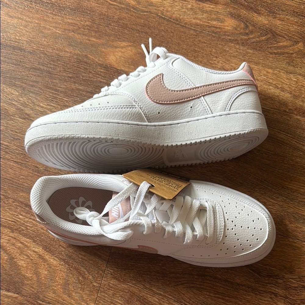 Nike Women's White and Pink Sneakers